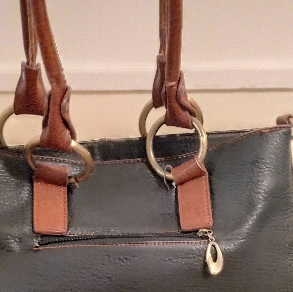 Zevar Handbag - Picture 2 of 7